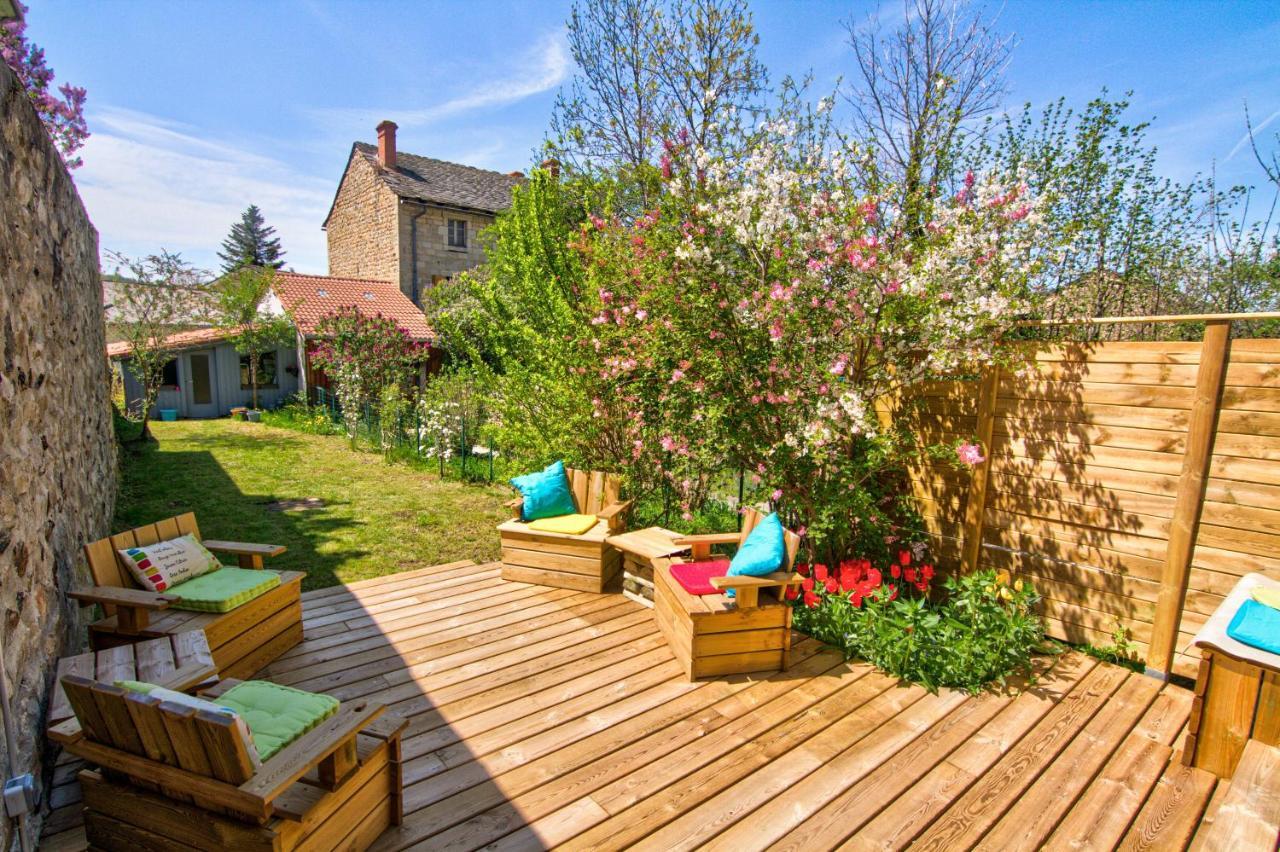 Le Pop Apartment Saint-Julien-Chapteuil Exterior photo
